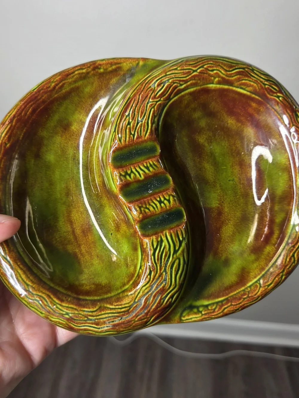 Vintage MCM Hollad Mold Ceramic Ashtray - Picture 2 of 7